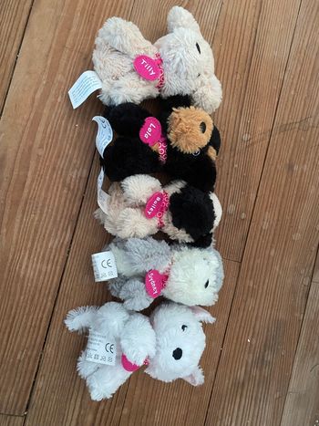 Lot de peluche chien