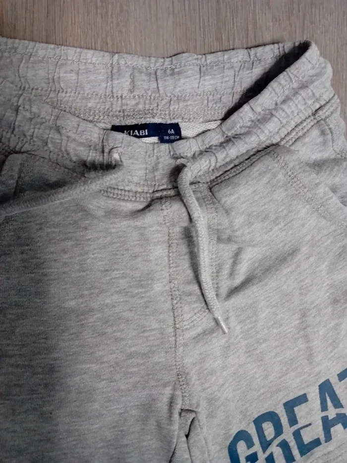 Short kiabi 6 ans - photo numéro 3