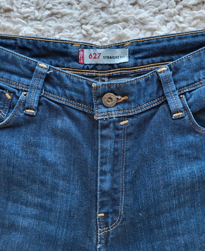 Jean Levi's bleu foncé 627 Straight fit Taille 37 - photo numéro 4