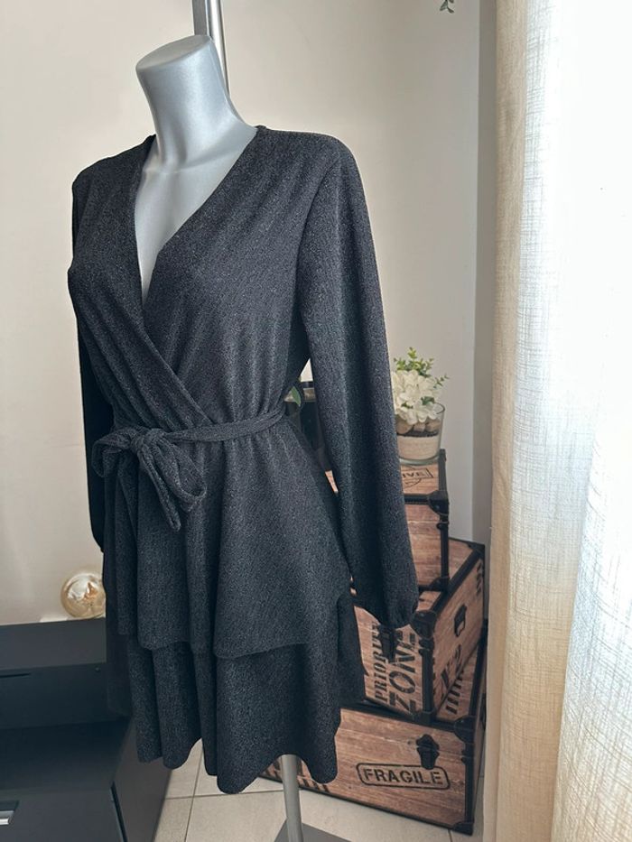 Robe noire brillante - photo numéro 3