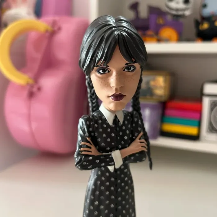 Figurine neca mercredi addams wednesday - photo numéro 3