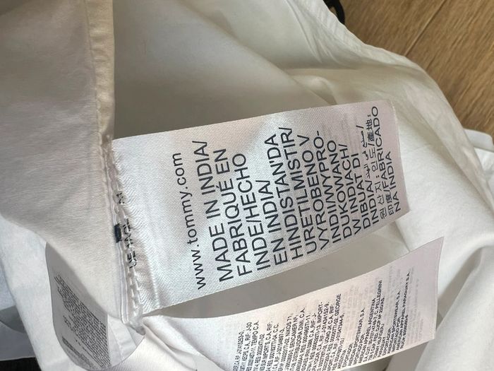 Robe blanche tommy Hilfiger très joli très bon état taille 164cm/ 14 ans - photo numéro 7