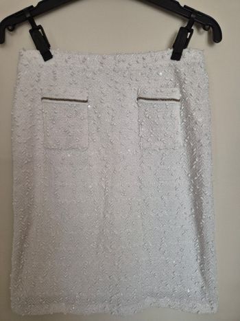 Jupe blanc cassé avec sequins