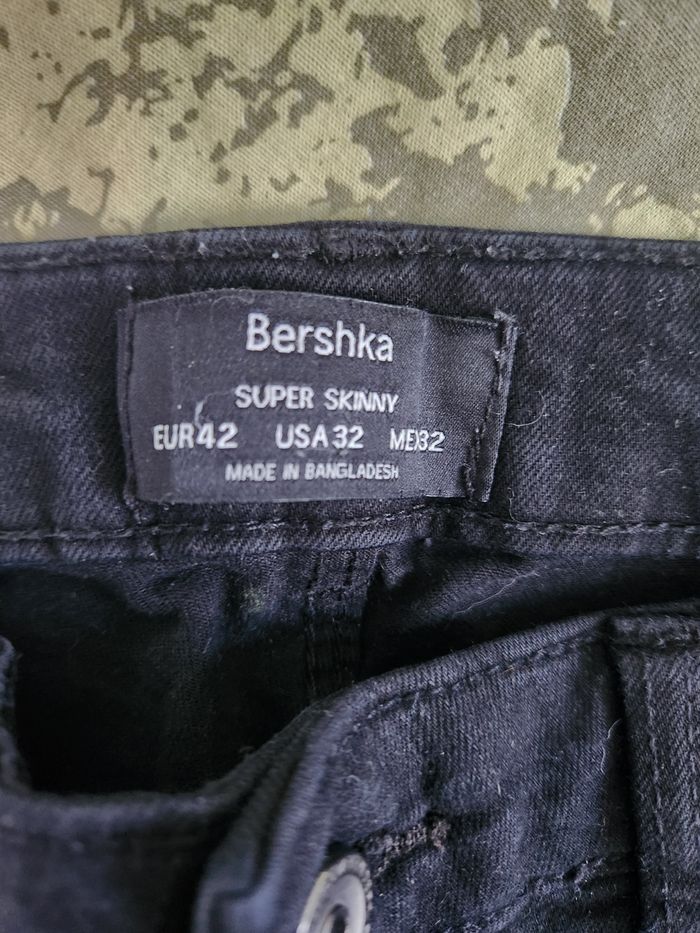 Jean bershka - photo numéro 2