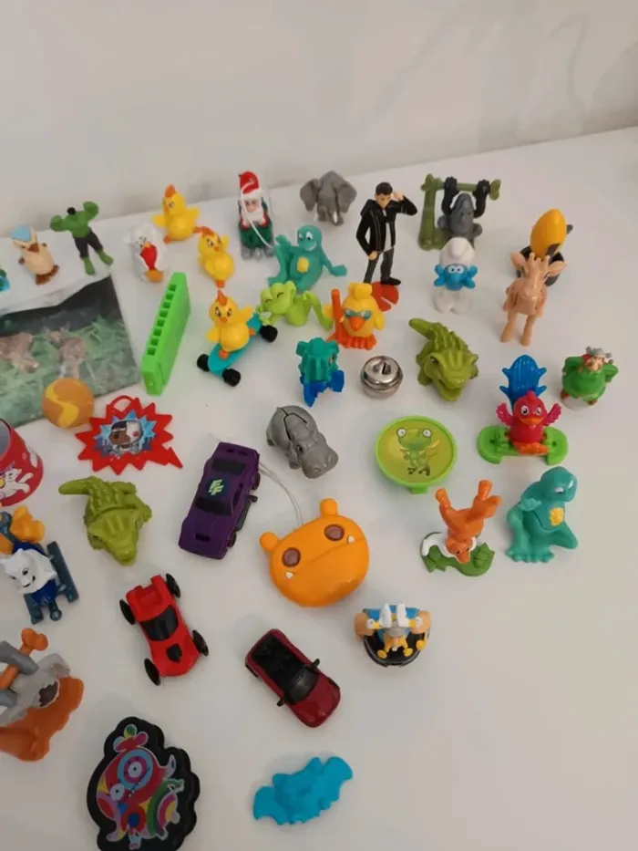 Lot petits jouets - photo numéro 3