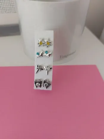 Boucles d'oreilles puces fantaisie