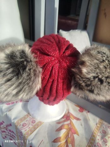 #kytietailleuniquefemme. Bonnet taille unique de la taille M a XL