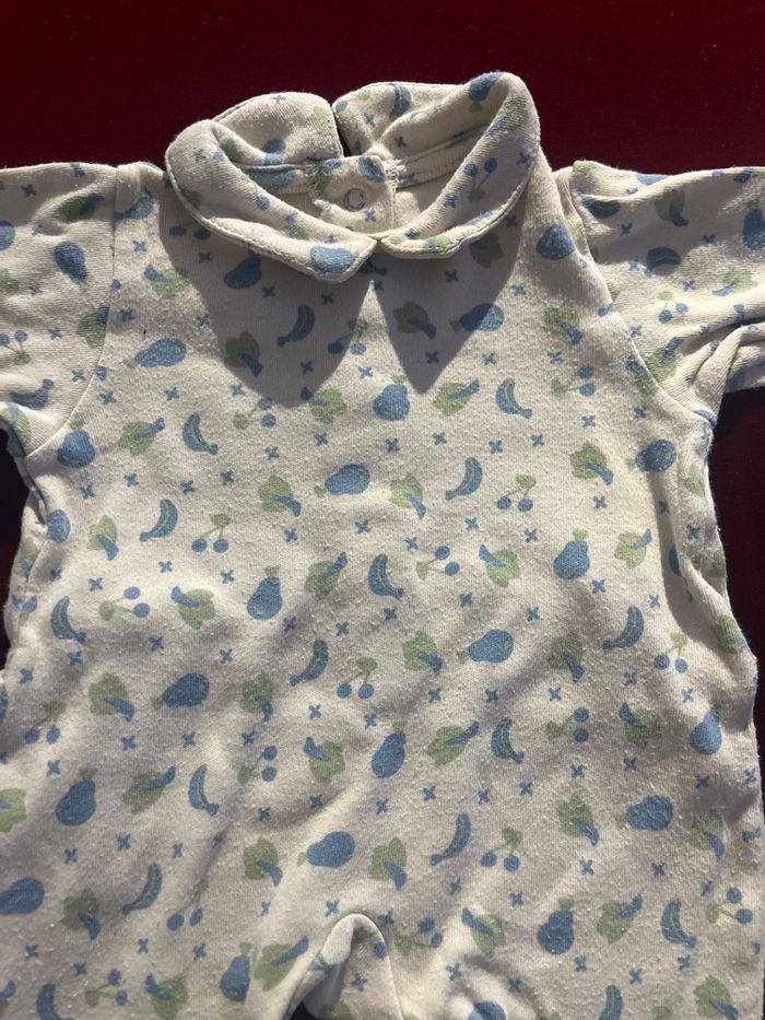 Pyjama 1mois - photo numéro 2