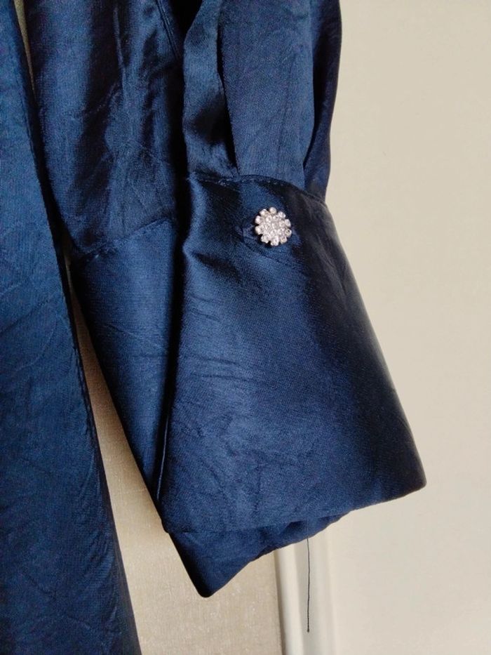 Robe chambre satin taille S/36 neuve - photo numéro 3