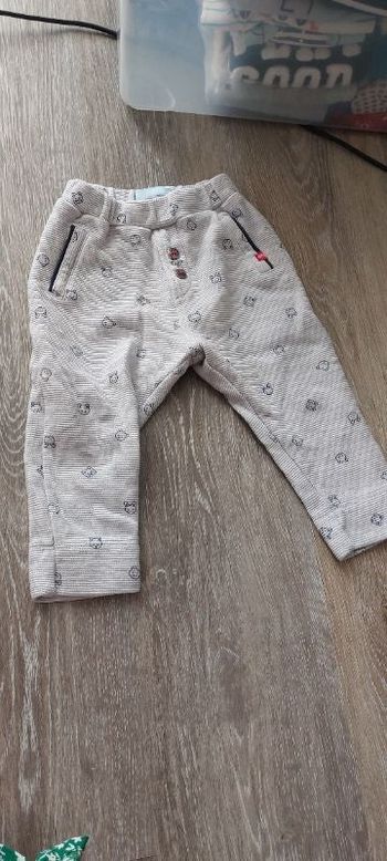 Pantalon avec petits animaux