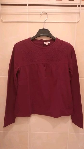 Tee-shirt NEUF T14 ans - V92B