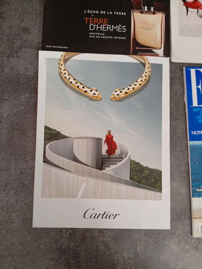 Lot magazines Elle été 2025 - photo numéro 8