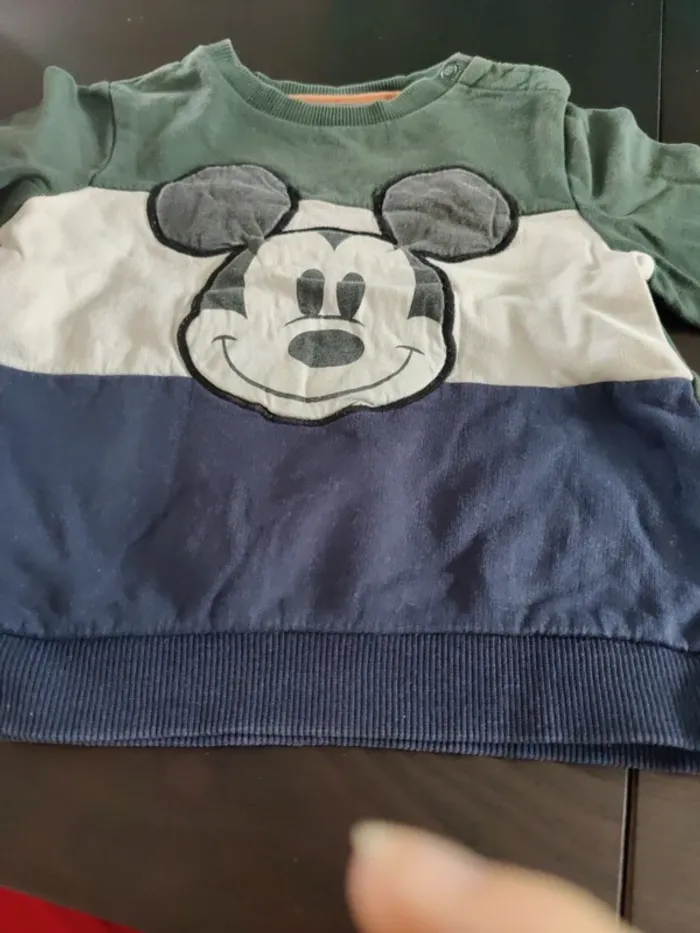 Pull mickey 24mois - photo numéro 2