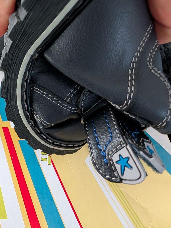 Bottines garçon. Taille 24. Neuf. Balducci - photo numéro 9