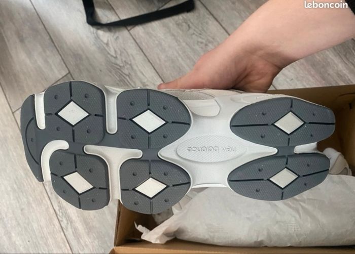 New balance 9060 beige blanche 38 - photo numéro 4