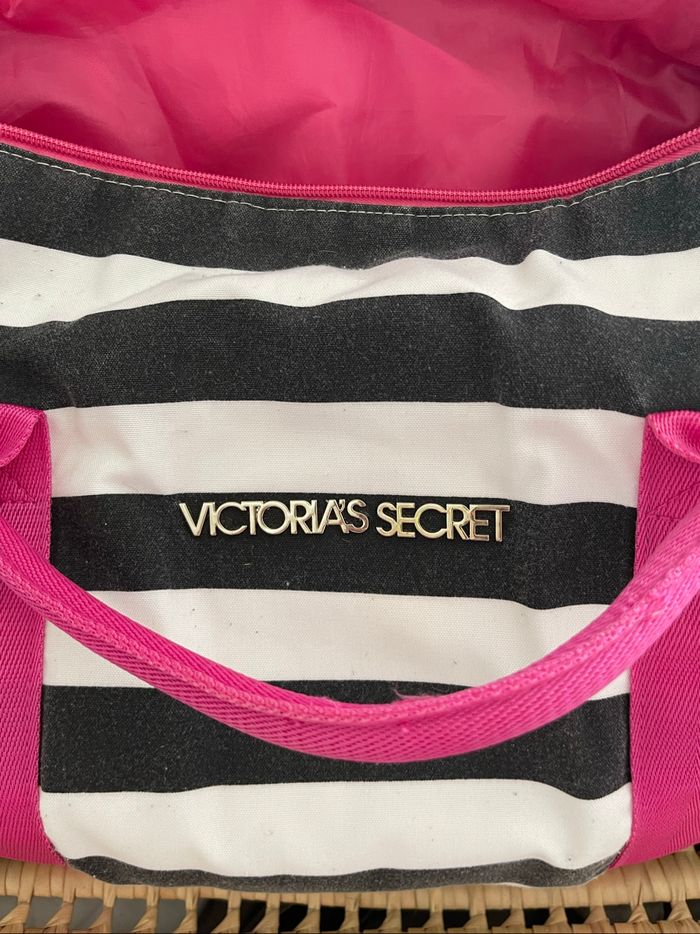 Sac week end - Victoria Secrets - photo numéro 3