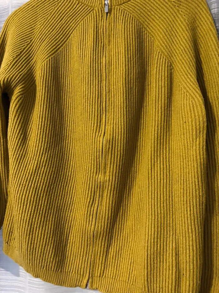 Pull jaune moutarde - photo numéro 6