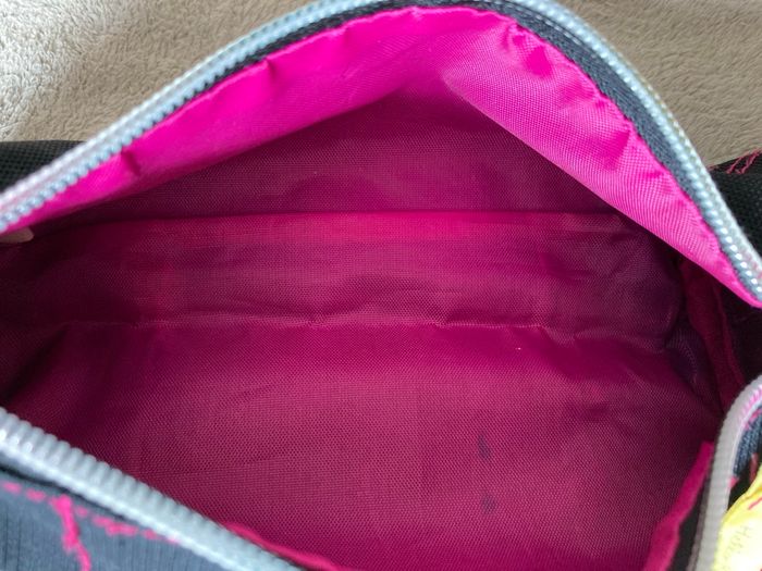 Trousse scolaire - photo numéro 3