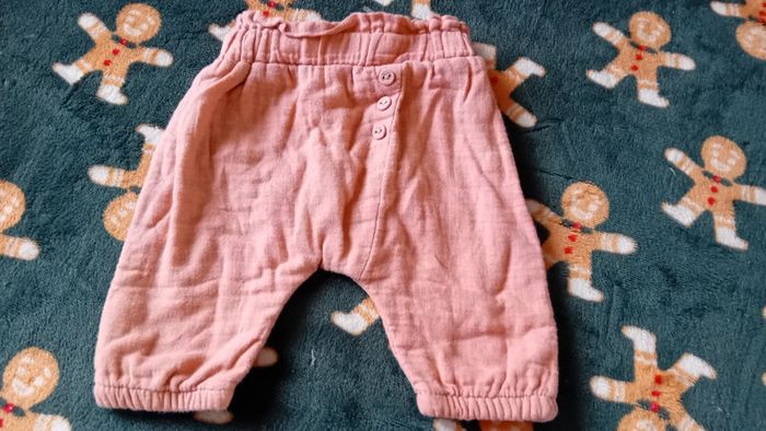 Lot de 20 vêtements fille 1.3.6.9 et 12 mois - photo numéro 11