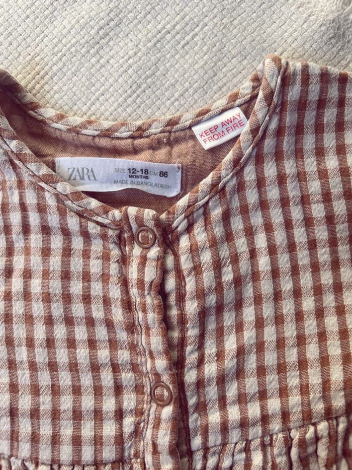 Magnifique robe Zara Vichy crème camel 12 18 mois 86 - photo numéro 5