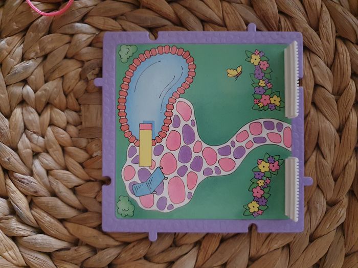 Mini pouces Cutie Club Villa La maison avec piscine Galoob Pipo 1989 - photo numéro 2