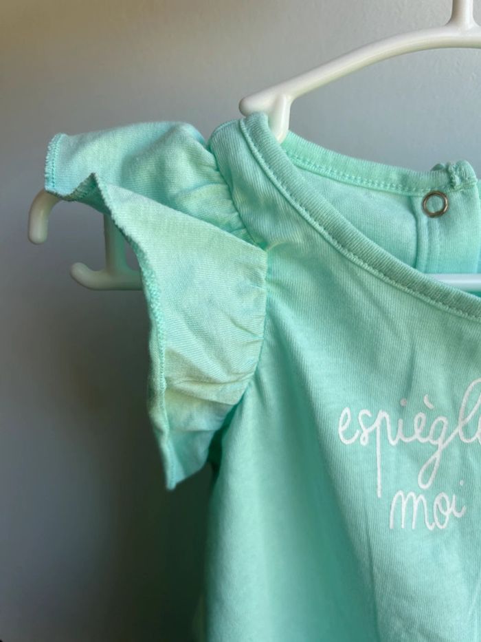 Tee shirt neuf - photo numéro 3