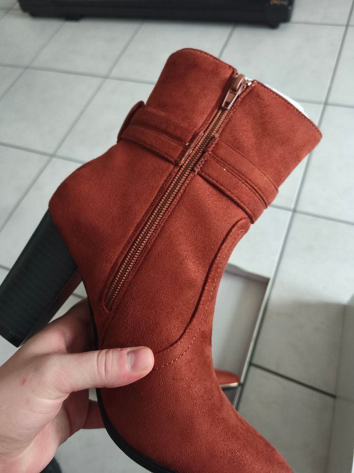 Bottines à talons femme neuves - photo numéro 5