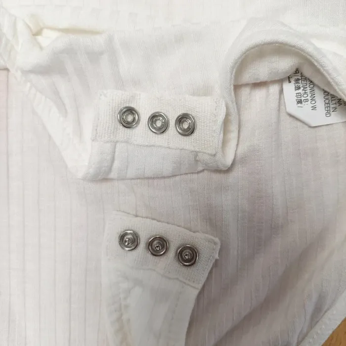 Body blanc Kiabi rayures ton sur ton - taille S - Neuf A629 - photo numéro 3