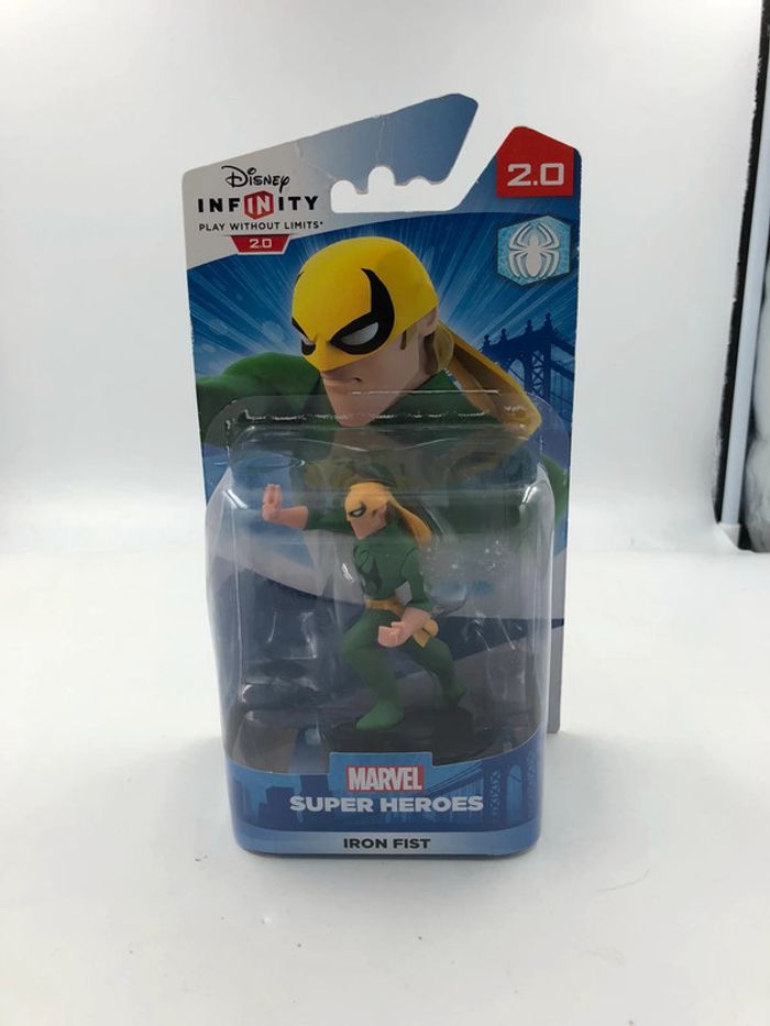 Figurine Disney Infinity 2.0 Marvel Super Heroes Iron Fist neuf
