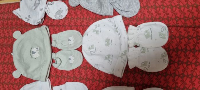 Lot bonnet et mouffle - photo numéro 3