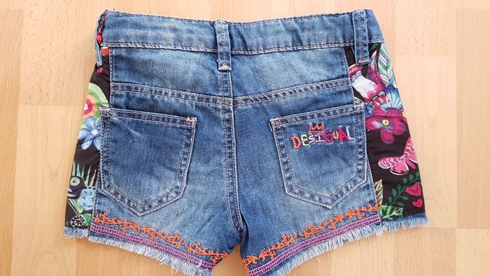 Short desigual 5-6ans - photo numéro 2