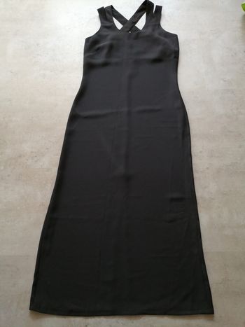 Robe longue à bretelles noires Taille 40