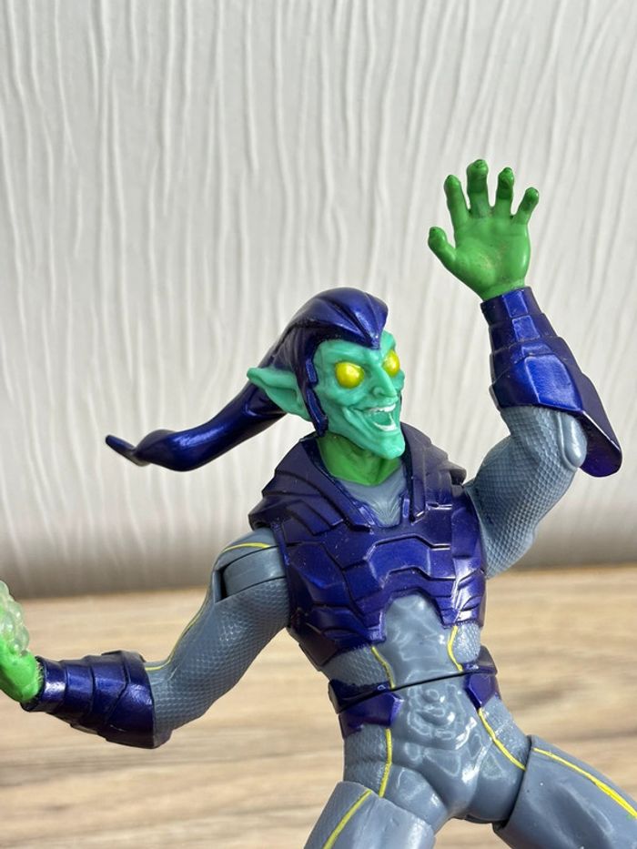 Figurine action figure Marvel 2012 Spiderman , le bouffon vert - photo numéro 3