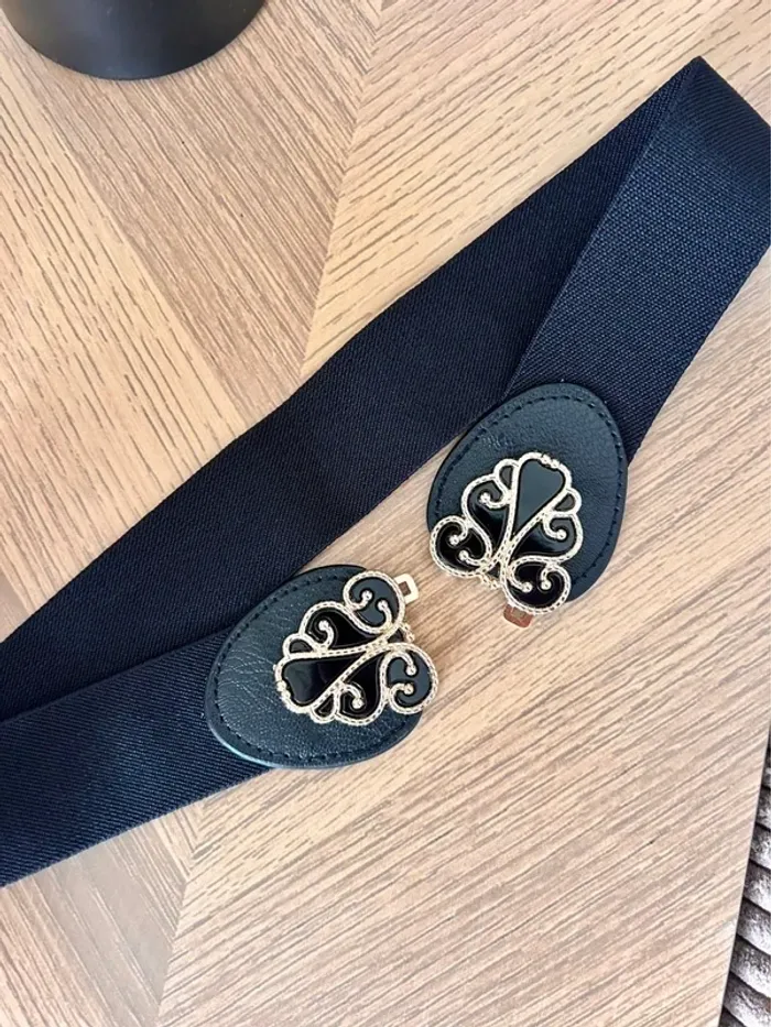 Ceinture élastique noire à boucle dorée– Taille unique ajustable – Neuve - photo numéro 3