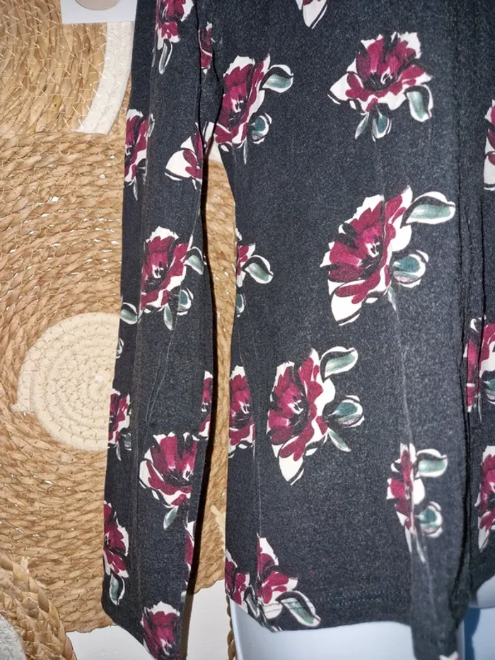 Tshirt 🚺 - photo numéro 2