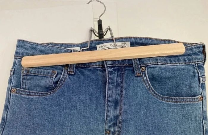 Très beau jean bleu modèle cigarette || T36 || Bershka - photo numéro 3