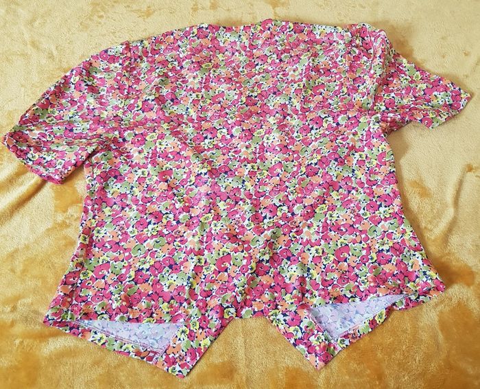 Blouse fleurie asymétrique, made in France 🇨🇵 - photo numéro 9