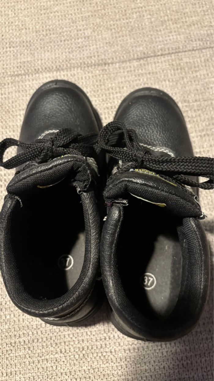 Chaussure montante de sécurité - photo numéro 3