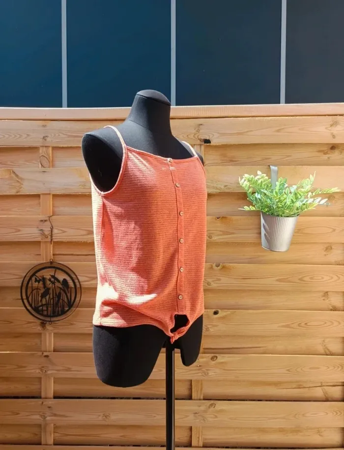 Top Only taille S - photo numéro 2