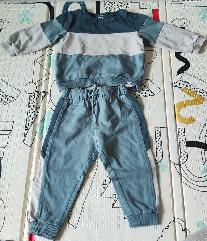 Ensemble C&A 80 cm 9-12 mois