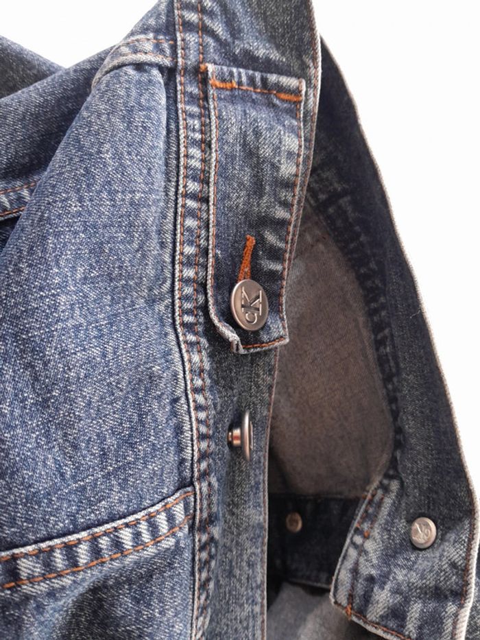 Très belle veste en jean Clavin Klein jeans  mixte L modèle contractor - photo numéro 10