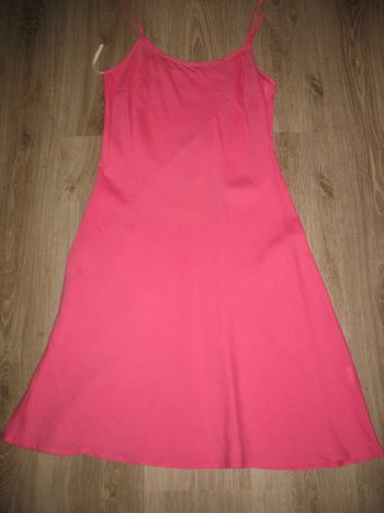 ROBE A BRETELLES ROSE FUCHSIA - TAILLE 40 - n°08