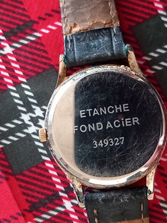 Montre ancienne - Action - photo numéro 3