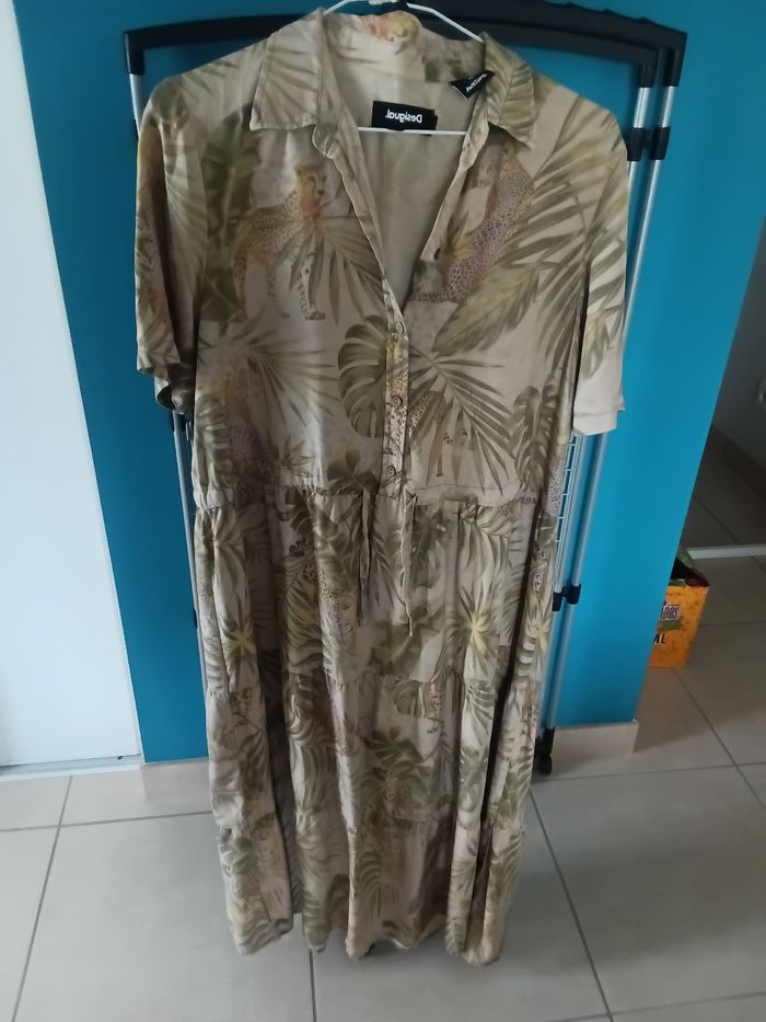 Robe désigual - photo numéro 1