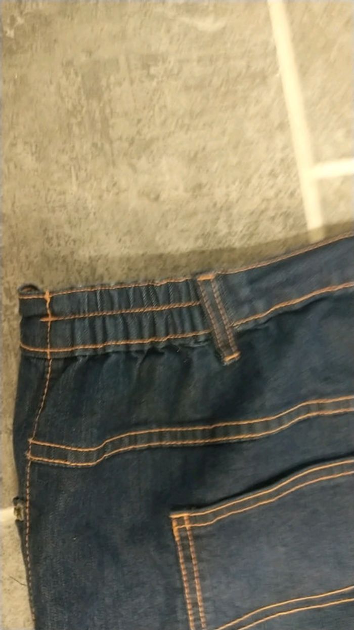 Grand pantalon bleu taille 124 de marque bleu-bonheur - photo numéro 6