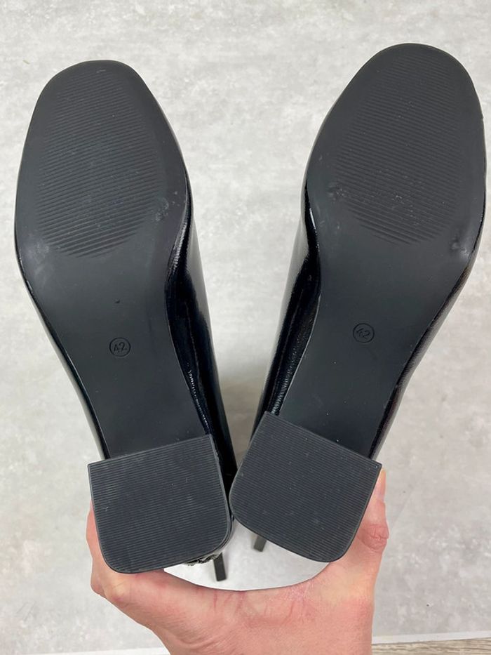 Bottines noires à talon neuves 41 - photo numéro 9