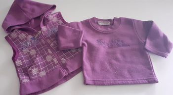 Ensemble t shirt + veste 12 mois