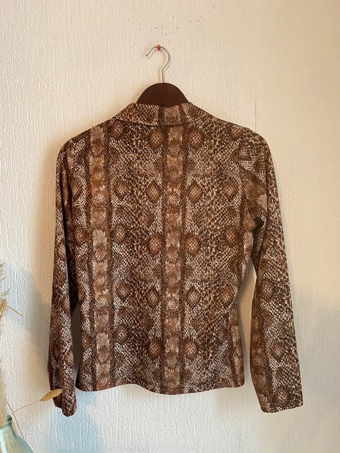 Chemise kiabi vintage marron motif serpent - photo numéro 3