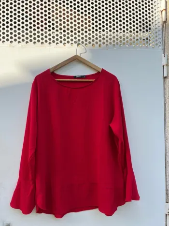 Blouse rouge