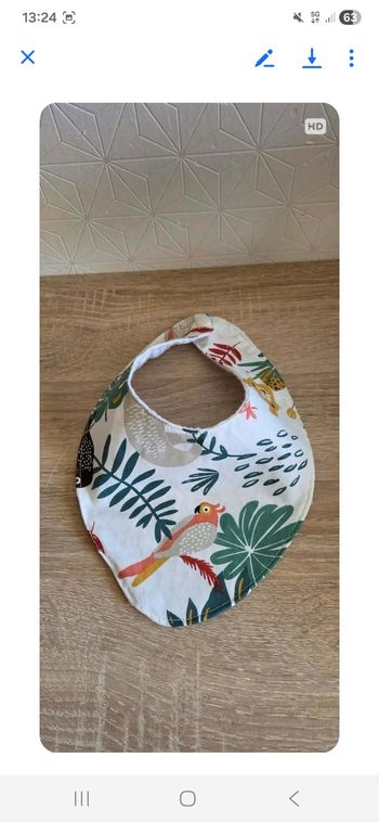 Bavoir bandana 